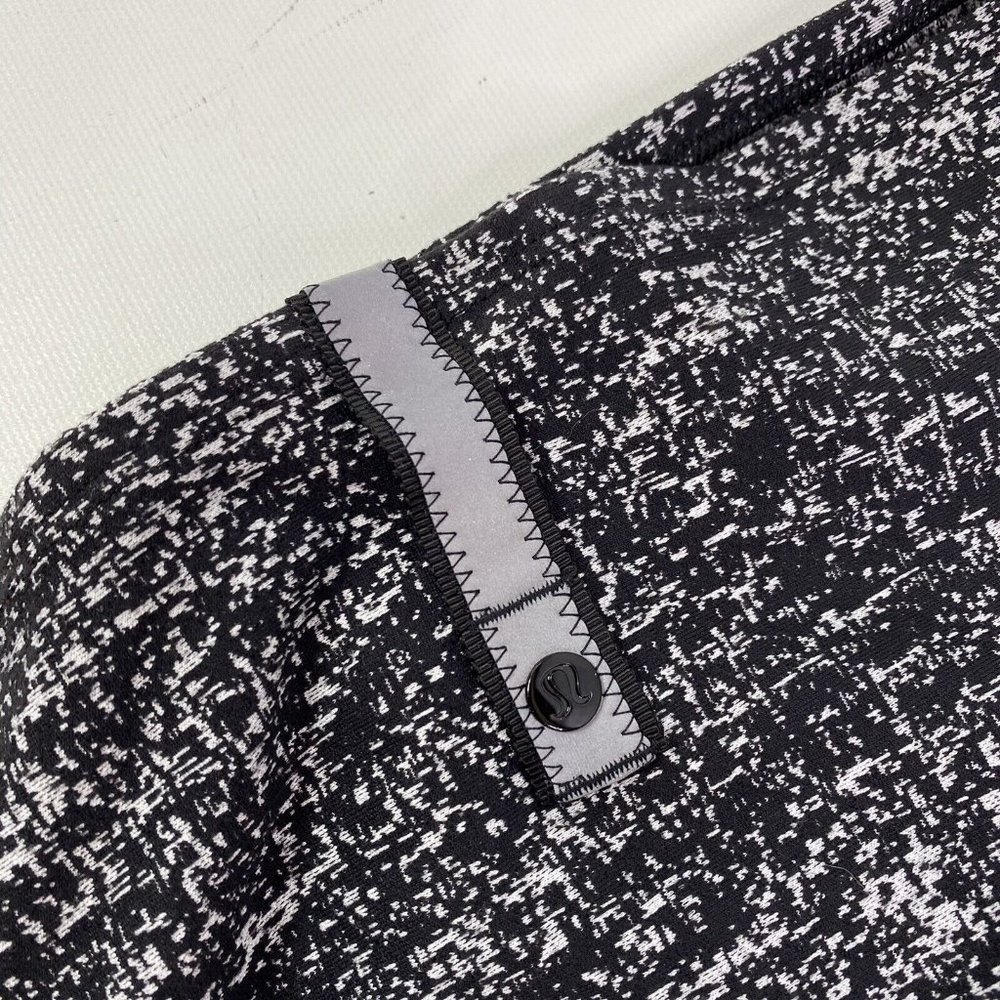 Lululemon- Vinyasa Wrap Cardigan - Women's Cozy Layer - Picture 5 of 8